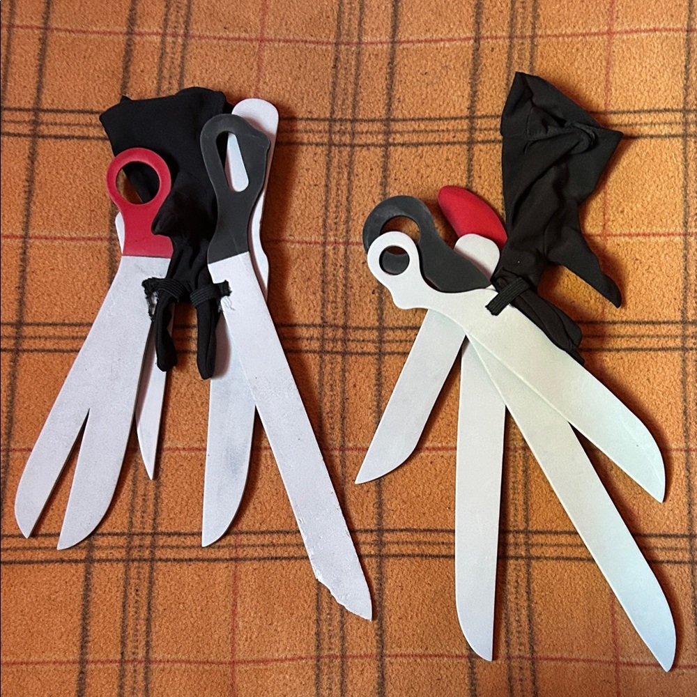 Edward Scissorhands | Costume Gloves